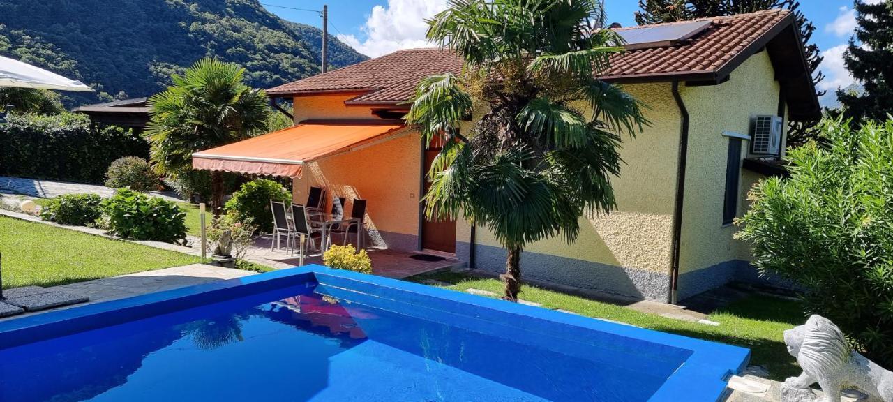 Casa Favorita Villa Colico Exteriör bild